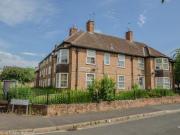 2 Bedrooms Flat for rent in Rosemary Place, Navigation...