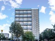 2 Bedrooms Flat for rent in Rotherhithe New Road, London...