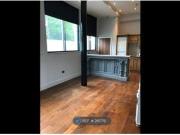 2 Bedrooms Flat for rent in Rotherhithe New Road, London...