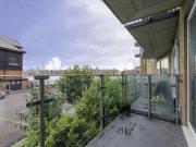 2 Bedrooms Flat for rent in Rotherhithe Street, London SE16