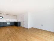 2 Bedrooms Flat for Rent in Saffron Tower | Foxtons