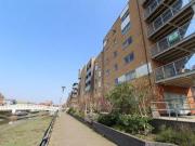 2 Bedrooms Flat for rent in Sail House, Ship Wharf,...