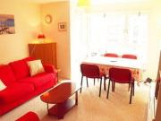 2 Bedrooms Flat for rent in Salamander Court, Leith,...