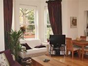 2 Bedrooms Flat for rent in Sandwich Road, Eccles,...