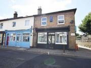 2 Bedrooms Flat for rent in Sandycombe Road, Kew,...