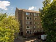 2 Bedrooms Flat for rent in Saunders Street,...