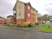 2 Bedrooms Flat for rent in School Meadow, Guildford,...