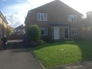 2 Bedrooms Flat for rent in Secretan Road, Rochester ME1