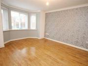 2 Bedrooms Flat for rent in Sidings Court, Warrington WA1