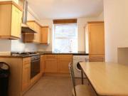 2 Bedrooms Flat for rent in Sidney Street, London E1