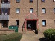 2 Bedrooms Flat for rent in Sienna Gardens, Newington,...