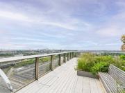 2 Bedrooms Flat for Rent in Skylark Point | Foxtons