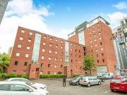 2 Bedrooms Flat for rent in South Hall Street, Salford M5