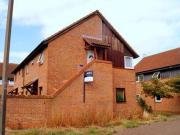 2 Bedrooms Flat for rent in Spearmint Close, Walnut...