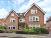 2 Bedrooms Flat for rent in Spires Court, Orchard View,...