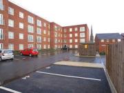 2 Bedrooms Flat for rent in Spires View, Lintott...