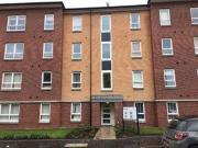 2 Bedrooms Flat for rent in Springfield Gardens, Glasgow G31