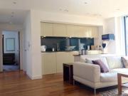 2 Bedrooms Flat for rent in St. Pauls Parade, Sheffield S1