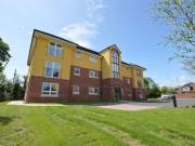 2 Bedrooms Flat for rent in Station Court, Station...