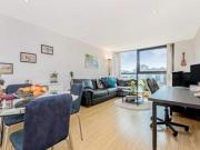 2 Bedrooms Flat for rent in Stobcross Street, Glasgow G3
