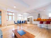 2 Bedrooms Flat for rent in Swinton Street, Kings Cross,...
