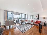 2 Bedrooms Flat for rent in Tempus Wharf, Luna House,...