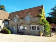 2 Bedrooms Flat for rent in The Coach House, Bicester OX27