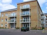 2 Bedrooms Flat for rent in The Coachyard, Tonbridge...