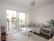 2 Bedrooms Flat for rent in The Embankment, Nash Mills...