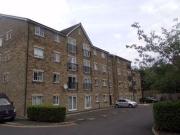 2 Bedrooms Flat for rent in The Green, Millbrook,...