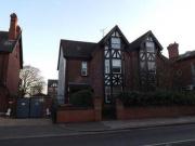 2 Bedrooms Flat for rent in Thorne Road, Doncaster DN1