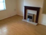 2 Bedrooms Flat for rent in Thorns Road, Brierley Hill,...