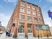 2 Bedrooms Flat for Rent in Thrawl Street | Foxtons