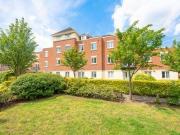 2 Bedrooms Flat for rent in Toad Lane, Blackwater,...