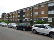 2 Bedrooms Flat for rent in Tower House, Brentwood CM13