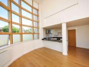 2 Bedrooms Flat for rent in Trundleys Road, London SE8