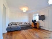 2 Bedrooms Flat for rent in Tudor Lodge, Woodside Park,...