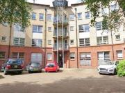 2 Bedrooms Flat for rent in Turnbull Street, Saltmarket,...