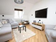 2 Bedrooms Flat for rent in Tylers Ride, South Woodham...