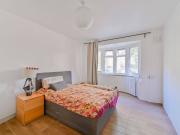 2 Bedrooms Flat for Rent in Ullathorne Road | Foxtons