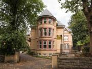 2 Bedrooms Flat for rent in Upper Park Road, Salford M7