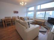 2 Bedrooms Flat for rent in Victoria Bridge Street,...