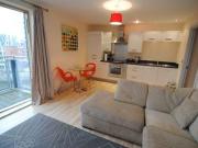 2 Bedrooms Flat for rent in Vie Building, 187 Water...