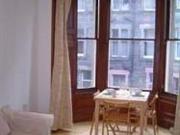 2 Bedrooms Flat for rent in Viewforth Gardens, Edinburgh...