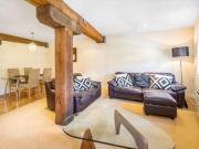 2 Bedrooms Flat for rent in Vogans Mill Wharf, Mill...