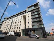 2 Bedrooms Flat for rent in Wallace Street, Tradeston,...