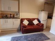 2 Bedrooms Flat for rent in Walter Road, City Centre,...