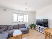 2 Bedrooms Flat for Rent in Wandsworth Road | Foxtons