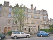 2 Bedrooms Flat for rent in Warrender Park Road,...