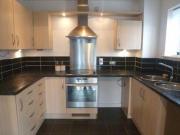 2 Bedrooms Flat for rent in Warrick Court, Terret Close,...
